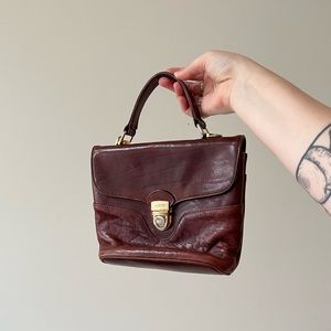Brown vintage leather handbag